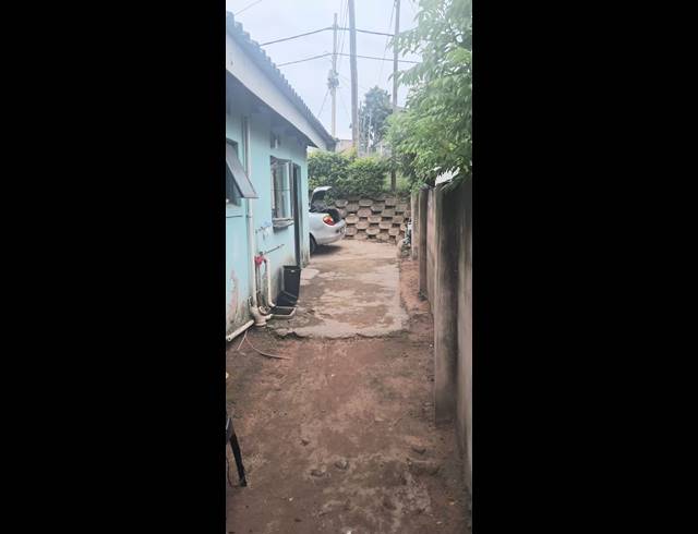 2 BEDROOM FREESTANDING FOR SALE IN KWANDENGEZI-A